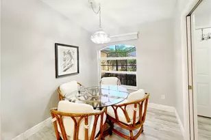 5390 Whitten Dr, Naples, FL 34104 - Photo 8