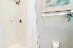 5390 Whitten Dr, Naples, FL 34104 - Photo 12