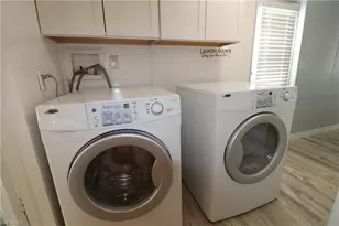 221 Grassy Key Ln, Naples, FL 34114 - Photo 26