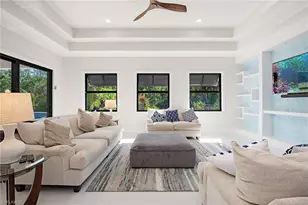 260 23rd St NW, Naples, FL 34120 - Photo 6