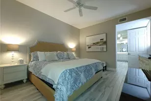 400 Flagship Dr, Naples, FL 34108 - Photo 18