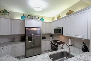 400 Flagship Dr, Naples, FL 34108 - Photo 10