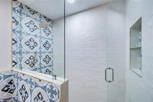 2800 Lakeview Dr, Naples, FL 34112 - Photo 20