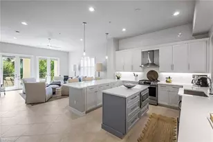 2851 Tiburon Blvd E, Naples, FL 34109 - Photo 8