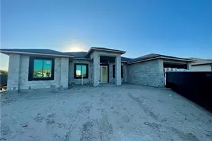 143 Nelson Rd N, Cape Coral, FL 33993 - Photo 2