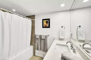 4041 Gulf Shore Blvd N, Naples, FL 34103 - Photo 24