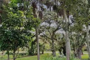 140 S Davis St, Labelle, FL 33935 - Photo 12