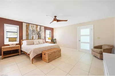648 96th Ave N, Naples, FL 34108 - Photo 14
