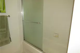 3492 Islandwalk Cir, Naples, FL 34119 - Photo 16