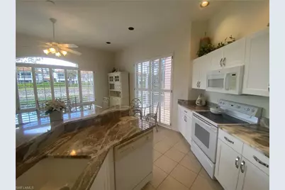 9181 Las Maderas Dr, Bonita Springs, FL 34135 - Photo 6