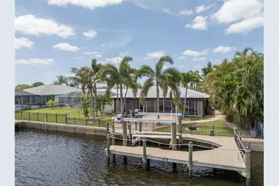2020 Aruba Ave, Fort Myers, FL 33905 - Photo 32