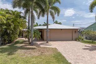 2020 Aruba Ave, Fort Myers, FL 33905 - Photo 1