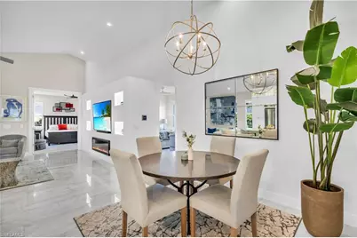 513 96th Ave N, Naples, FL 34108 - Photo 10