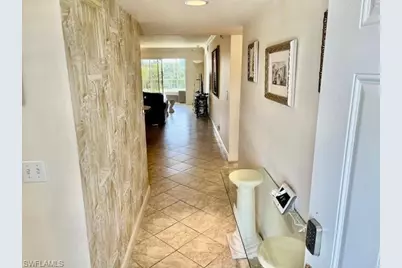 340 Horse Creek Dr #307, Naples, FL 34110 - Photo 8