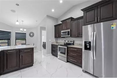 4017 7th St SW, Lehigh Acres, FL 33976 - Photo 16