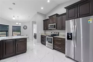 4017 7th St SW, Lehigh Acres, FL 33976 - Photo 16