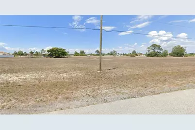 1613 NW 15th Ter, Cape Coral, FL 33993 - Photo 2