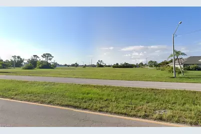 1610 Diplomat Pkwy W, Cape Coral, FL 33993 - Photo 2