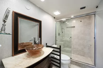 2900 Gulf Shore Blvd N #406, Naples, FL 34103 - Photo 14