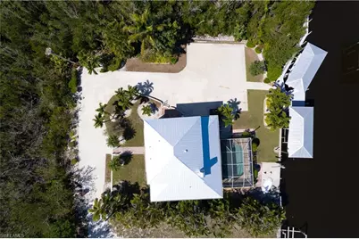 7940 Lobean Ln, Bokeelia, FL 33922 - Photo 44