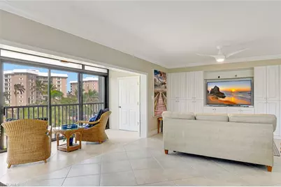 2880 Gulf Shore Blvd N #410, Naples, FL 34103 - Photo 4