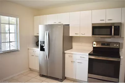 7725 Jewel Ln #202, Naples, FL 34109 - Photo 4