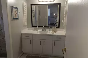 847 Hydrangea Dr, North Fort Myers, FL 33903 - Photo 4