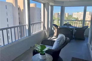 11116 Gulf Shore Dr, Naples, FL 34108 - Photo 20