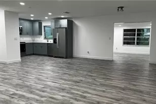 310 S Elm St, Labelle, FL 33935 - Photo 12