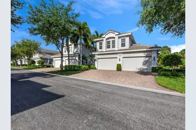 10540 Marino Pointe Dr #304, Miromar Lakes, FL 33913 - Photo 2