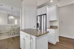 10540 Marino Pointe Drive, Miromar Lakes, FL 33913 - Photo 8