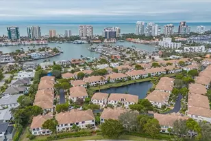 233 Colonade Cir, Naples, FL 34103 - Photo 4