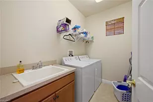 28661 San Lucas Ln, Bonita Springs, FL 34135 - Photo 18