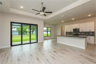 459 NE 2nd Pl, Cape Coral, FL 33909 - Photo 38