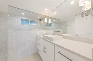 200 Periwinkle Way, Sanibel, FL 33957 - Photo 32