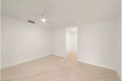 200 Periwinkle Way #111, Sanibel, FL 33957 - Photo 34