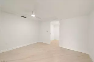 200 Periwinkle Way, Sanibel, FL 33957 - Photo 34