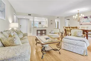 3200 Binnacle Dr, Naples, FL 34103 - Photo 12