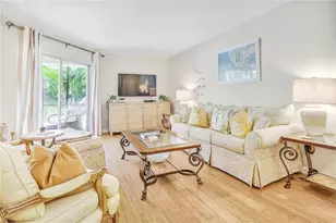 3200 Binnacle Dr, Naples, FL 34103 - Photo 10