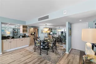 4001 Gulf Shore Blvd N, Naples, FL 34103 - Photo 14