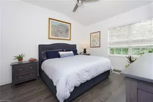 6910 Satinleaf Rd N, Naples, FL 34109 - Photo 16