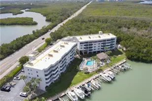 12945 Vanderbilt Dr, Naples, FL 34110 - Photo 2