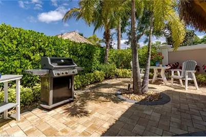 13567 Snook Cir, Naples, FL 34114 - Photo 10