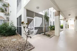 6025 Chardonnay Ln, Naples, FL 34119 - Photo 6