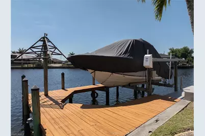 1001 NW 35th Ave, Cape Coral, FL 33993 - Photo 16