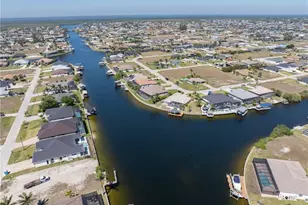 1001 NW 35th Ave, Cape Coral, FL 33993 - Photo 10