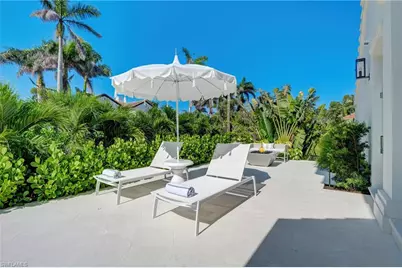 2020 Gordon Dr, Naples, FL 34102 - Photo 38