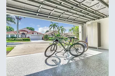 8452 Indian Wells Way, Naples, FL 34113 - Photo 32