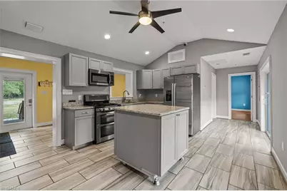 23230 Linda Lee Way, Fort Myers, FL 33913 - Photo 10