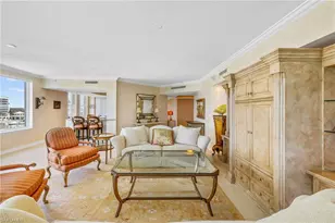 435 Dockside Dr, Naples, FL 34110 - Photo 14